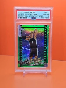 ⚫️⚪️⚫️2023 TOPPS CHROME VICTOR WEMBANYAMA #FS13 FILM STUDY GREEN REFRACTOR PSA 8 - Picture 1 of 2