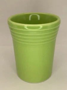 FIESTA CHARTREUSE Green 6 Oz Juice Tumbler Fiestaware Homer Laughlin USA Retired - Picture 1 of 24