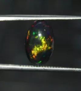 Black Opal gemstone 3 Cts. black oval Ethiopian opal cabochon welo fire opal - Picture 1 of 5