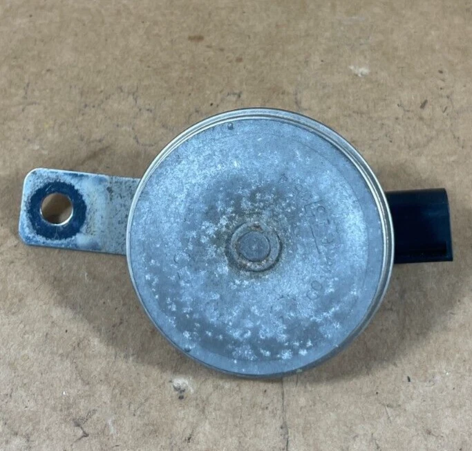 Volkswagen Tiguan T5 2013-2016 antirrobo alarma sirena bocina 951115 fabricante de equipos originales. Foto 1 de 4