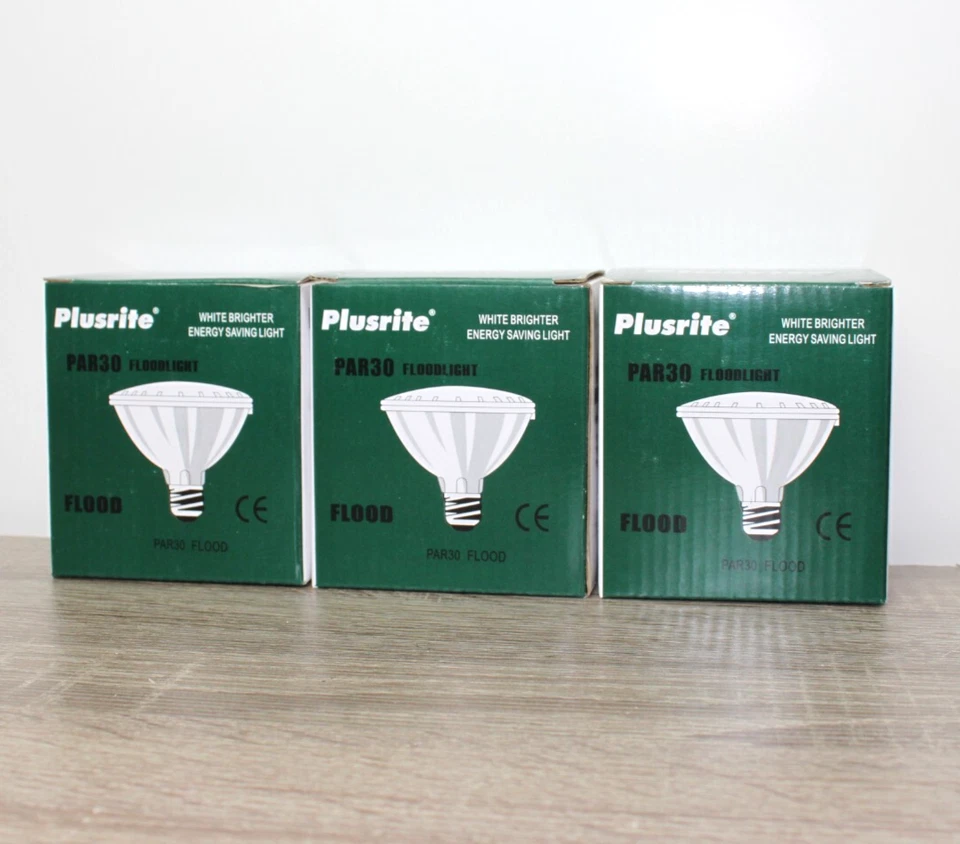 (x3) PLUSRITE 75w PAR30/FL FLOOD LAMP BULB - 130v  *NEW OPEN BOX* Bright White - Image 1 of 4
