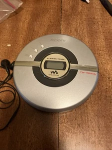 SONY CD Walkman Discman D-EJ106CK - Portable Player Mega Bass with head phones - Picture 1 of 4