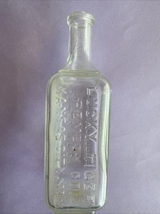 Antique Embossed Lucky Tiger Remedy Medicine Bottle Eczema & Dandruff ~ Kansas C - Picture 1 of 17