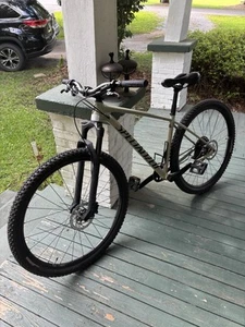 Specialized Chisel Hardtail M - Picture 1 of 2