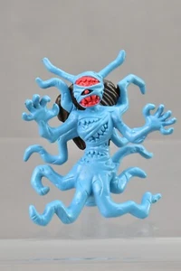 Teen Titans Wicked Scary Monster Bandai Comic Pack 1.5" Mini DC PVC 2004 - Picture 1 of 4