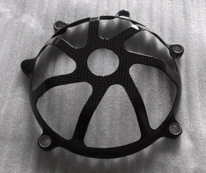 C03 COPERCHIO COVER FRIZIONE CARBONIO DUCATI HYPERMOTARD 1100 EVO 2008-2012 - Imagen 1 de 3