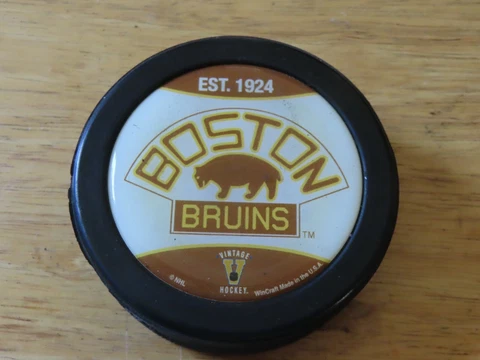 Vintage Hockey BOSTON BRUINS Est 1924 Commemorative Puck Cover