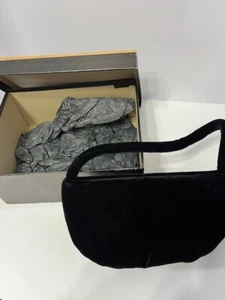 Vintage Bags by Josef Black Velvet Small Purse w/ Coin Purse & Original Box - Picture 1 of 7