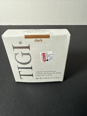 NEW TIGI Creme Foundation Shade: Dark .40oz Compact W/Mirror And Applicator - Image 1 of 4