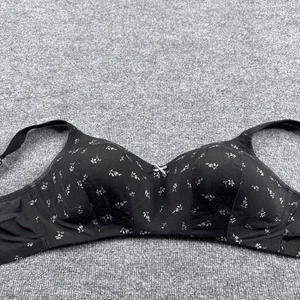 Sujetador Cacique ligeramente forrado cobertura completa sin cables 40DD Black Lane Bryant - Imagen 1 de 5