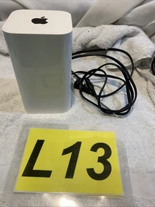 ✅✅Apple AirPort Time Capsule A1470 6th Gen 2TB Wi-Fi Router Updated & Reset - Picture 1 of 3