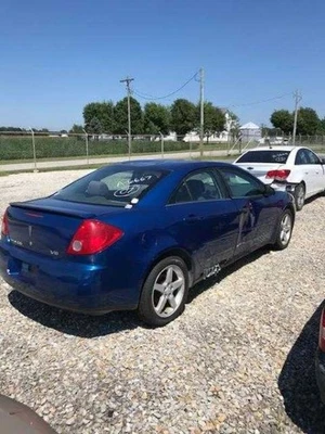 RIGHT REAR PASSENGER BLACK INSIDE DOOR PANEL 2007 PONTIAC G6 338993 Foto 1 de 2