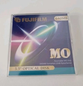 Disque optique Fujifilm 3,5 pouces MO 640 Mo, emballage d'origine - neuf, encore soudé - Photo 1/2