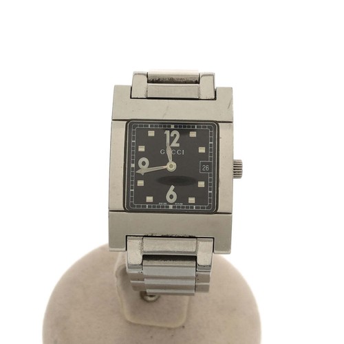 Orologio Gucci funzionamento 7700L quarzo SS quadrato 2024 10 batteria sostituita nero