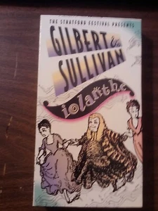 STRATFORD FESTIVAL PRESENTS~GILBERT & SULLIVAN~THE MIKADO & IOLANTHE~2 MINT VHS - Picture 1 of 4