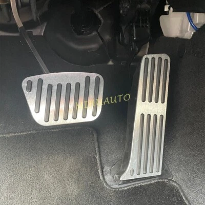 Cubierta de pastillas de freno de gas de aluminio para Lexus ES300h ES350 LS500h NX450h+ UX250h Foto 1 de 4