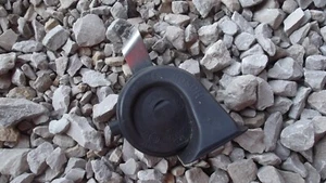 Bosch 2143 Low Note Horn 703881157 Free Ship OEM - Picture 1 of 3