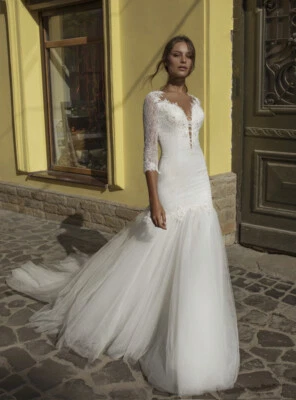 Vestido de novia Riki Dalal Alice, trompeta de encaje y tul, talla 8 Foto 1 de 4