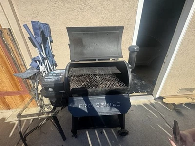 🔥Pit Boss Pro Series 颗粒烧烤架出售 — 第 1/2 张图片