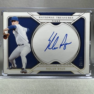 National Treasures 20/99 2025 con tarjeta automática Nolan Ryan Texas Rangers Foto 1 de 4