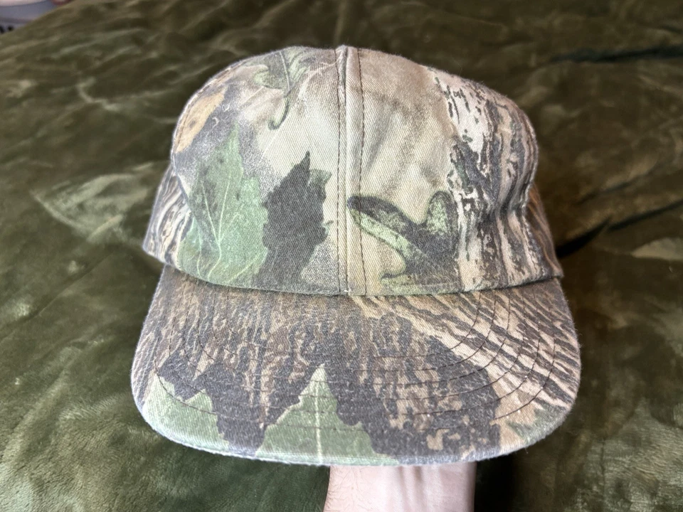Chapéu camuflado vintage Realtree verde marrom tampa traseira varas membros camuflagem anos 80 - Imagem 1 de 4