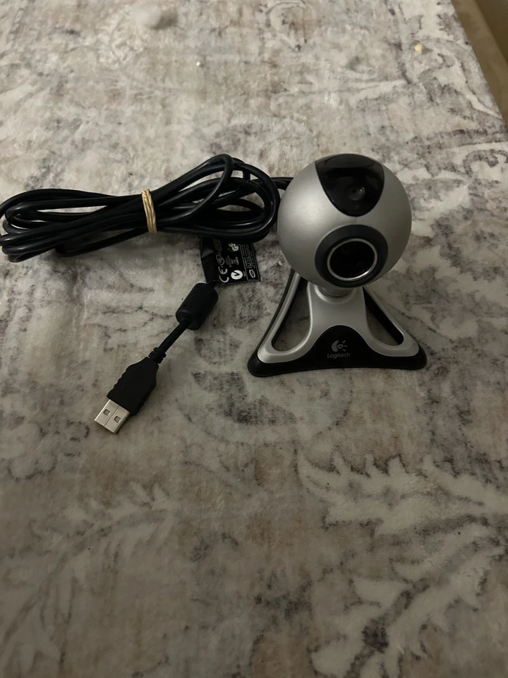 Logitech QuickCam Pro 4000 VUJ16 8610950000 Webcam Conference Instant Messaging - Image 1 of 3