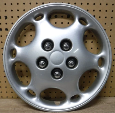 Oldsmobile Alero 1999-2004 cubierta de llanta estándar unidad R15 9592628 OEM Foto 1 de 4