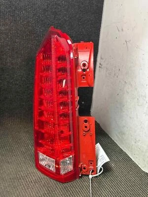 Fits 2010-16 CADILLAC SRX Tail Light LH OEM#:22774014 Foto 1 de 4