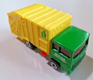 Vintage Matchbox Superfast Refuse Truck Garbage Green Yellow China 1992 A111 - Picture 1 of 11