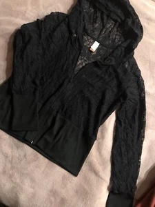 No boundaries, black mesh, hooded zip up - Picture 1 of 3