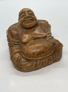 ALTE CHINESISCHE HANDGESCHNITZTE STEIN BUDDHA STATUE - 143 GRAMM abgeplatzt wie besehen - Bild 1 von 18