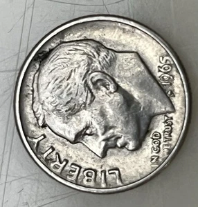 1965 Us 10 Cent Coin No Mint Mark #3 - Picture 1 of 4