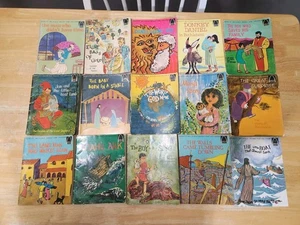 Lot of 15 Arch Books Childrens Learning Religious Bible Stories~Preloved - Picture 1 of 8