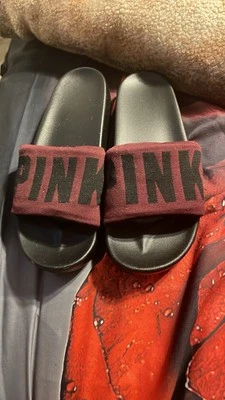 Sandalias Victoria's Secret "ROSA" para mujer negras y rosas pequeñas ligeras Foto 1 de 4