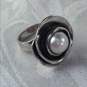 Silpada Pearl Rose Sterling Silver Rare Size 7 Lily Pearl Ring R2121 $96