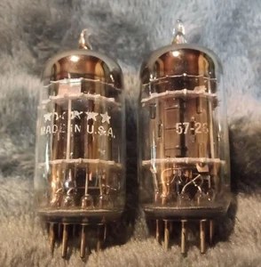 1957 GE 5-STAR 5751 PREAMP TUBES MATCHED RIBBED BLACK GRAY PLATES TOP "D" GETTER - Afbeelding 1 van 8