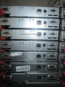 CN013 - Interface SAS SATA EXT pour Dell MD3000I/POWERVAULT MD3000 AMP01-RSIM - Photo 1/1