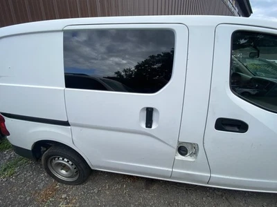 (LOCAL PICKUP ONLY) 15 16 17 18 CHEVY CITY EXPRESS Rear Door Right - Изображение 1 из 4