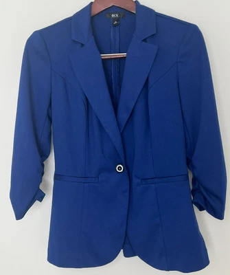 Jaqueta feminina BCX manga 3/4 um botão sem forro azul royal ombros acolchoados média - Imagem 1 de 4