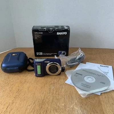 Sanyo VPC-S120 12.1 MP Digital Camera Tested and working Boxed With Instructions - Image 1 of 4