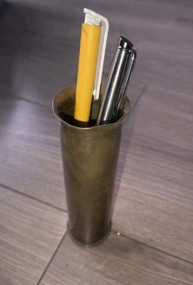 WW2 1943 Brass Shell Decorative Trench Art Pen Pot - Image 1 of 4