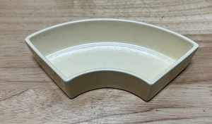 VINTAGE YELLOW FIESTA RELISH TRAY SIDE INSERT -FIESTAWARE - Picture 1 of 4