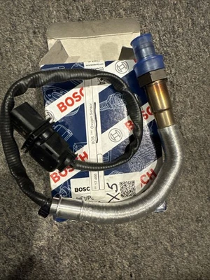 Sensor de oxígeno aguas arriba Bosch 17466 BMW 335d 535d X5 3,0 L diésel Foto 1 de 4