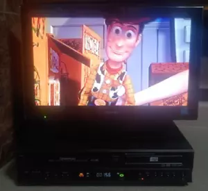 DAEWOO DV6T811N 6 Head VHS/DVD Combo Player VCR Recorder - Picture 1 of 10