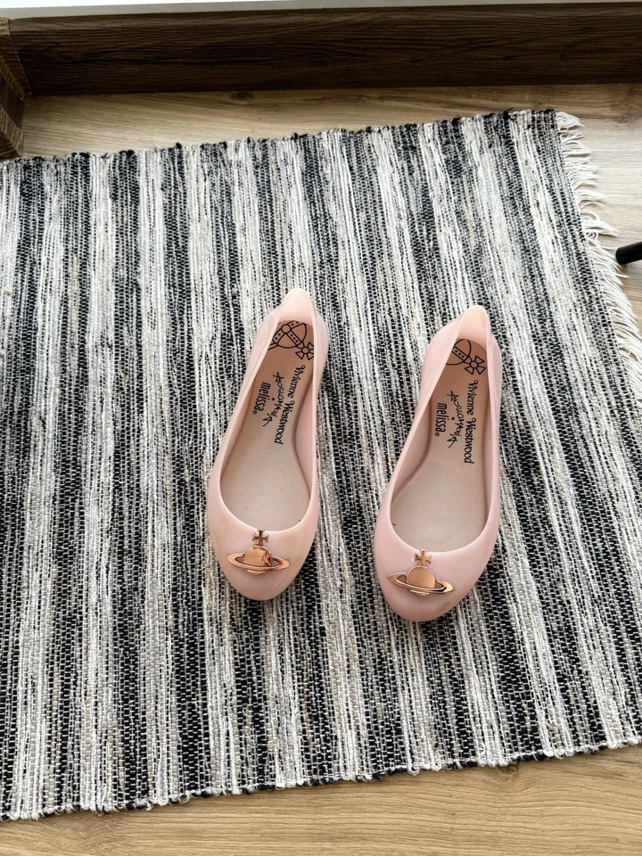 Vivienne Westwood Melissa With a Gold Badge Pink Studded Bow decal  EU 38 US 7 - Image 1 of 4