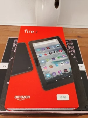 Amazon Fire 7 12ª Gen. 16GB, Wi-Fi, 7" - Negro. ¡Falta cargador! Foto 1 de 4