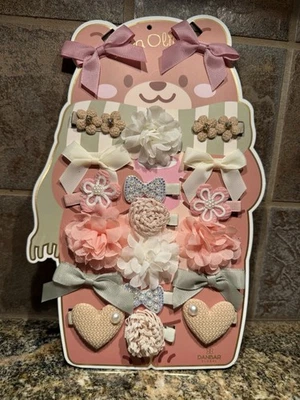 Oso con moño Ava Olivia 10 pares de moños para cabello de bebé/niño pequeño/niños crema/bronceado/rosa Foto 1 de 4