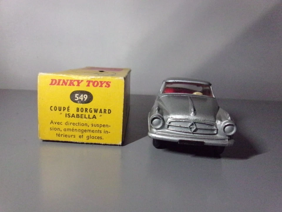 Dinky Toys. Borgward Isabella coupè  scala 1/43 made in France - Immagine 1 di 4