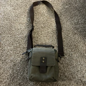 Vintage Platinum DSLR Small Camera Bag Dark Green Dark Brown - Picture 1 of 7