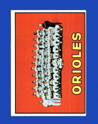 1967 Topps Set-Break #302 Orioles Team como nuevo *GMCARDS* Foto 1 de 2